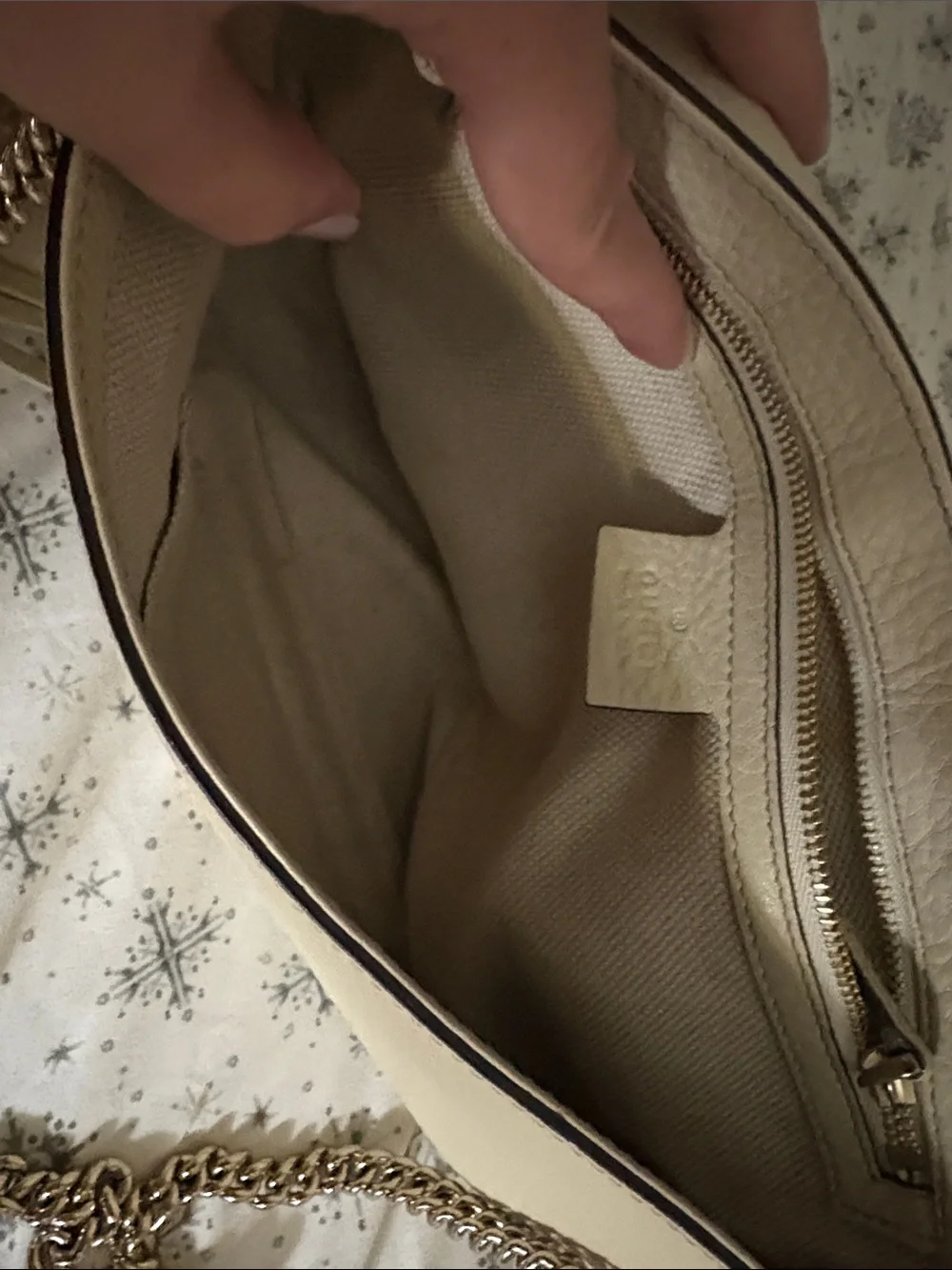 Gucci pre owned
